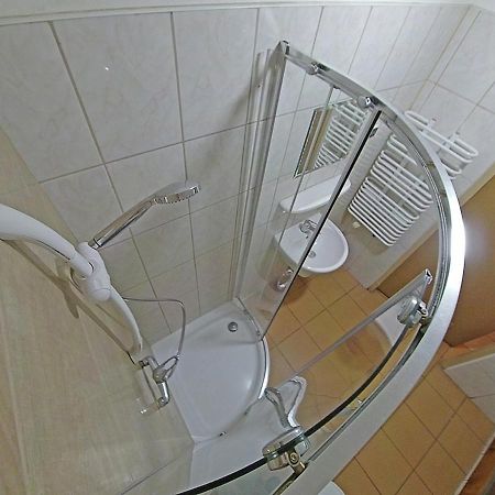 Hostel "Na Bocianowie" Bydgoszcz Buitenkant foto