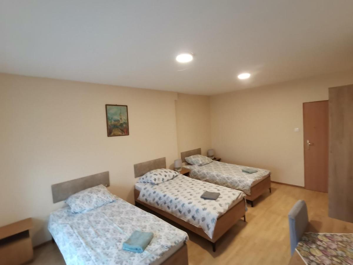 Hostel "Na Bocianowie" Bydgoszcz Buitenkant foto