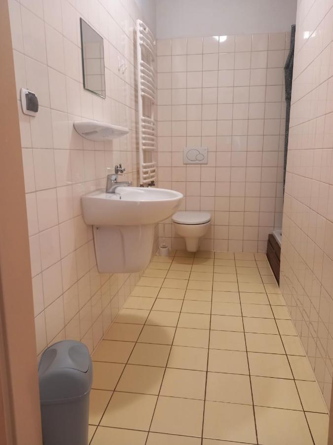 Hostel "Na Bocianowie" Bydgoszcz Buitenkant foto