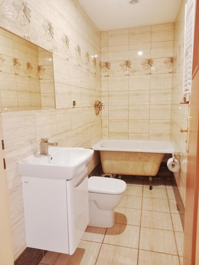 Hostel "Na Bocianowie" Bydgoszcz Buitenkant foto